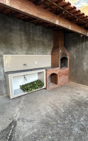 Apartamento para alugar com 65m², 2 quartos e 1 vagaÁrea comum - Churrasqueira