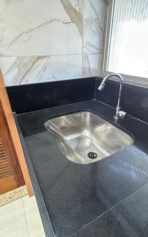 Apartamento para alugar com 65m², 2 quartos e 1 vagaCozinha e Área de Serviço