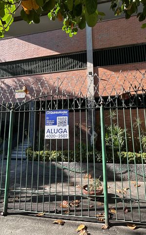 Apartamento para alugar com 65m², 2 quartos e 1 vagaFachada + placa