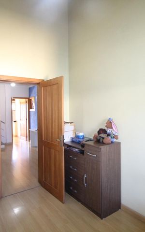 Casa para alugar com 100m², 4 quartos e 2 vagasQuarto 1