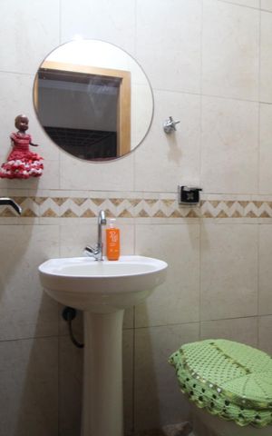 Casa para alugar com 100m², 4 quartos e 2 vagasLavabo