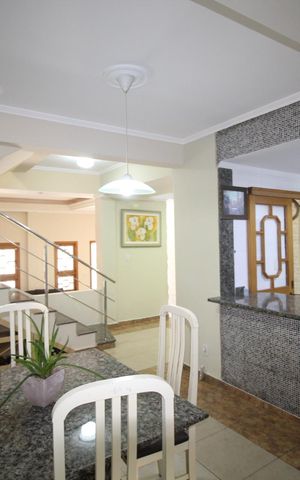 Casa para alugar com 100m², 4 quartos e 2 vagasSala de Jantar