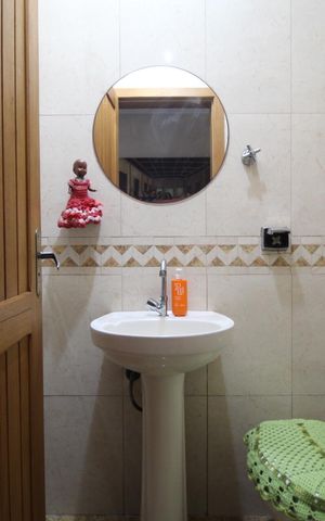 Casa para alugar com 100m², 4 quartos e 2 vagasLavabo