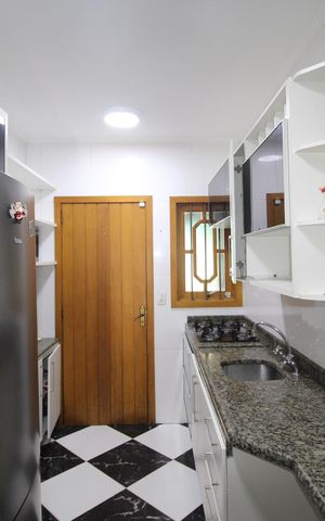 Casa para alugar com 100m², 4 quartos e 2 vagasCozinha