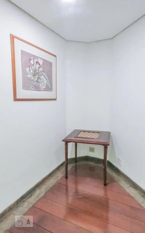 Apartamento à venda com 125m², 3 quartos e 2 vagas Apartamento à venda com 125m², 3 quartos e 2 vagasSala