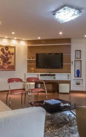 Apartamento à venda com 125m², 3 quartos e 2 vagas Apartamento à venda com 125m², 3 quartos e 2 vagasSala