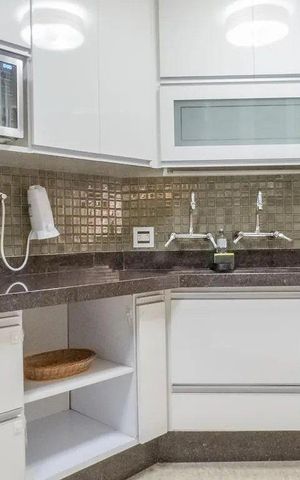 Apartamento à venda com 125m², 3 quartos e 2 vagas Apartamento à venda com 125m², 3 quartos e 2 vagasCozinha