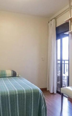 Apartamento à venda com 125m², 3 quartos e 2 vagas Apartamento à venda com 125m², 3 quartos e 2 vagasQuarto