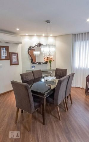 Apartamento à venda com 125m², 3 quartos e 2 vagas Apartamento à venda com 125m², 3 quartos e 2 vagasSala de Jantar