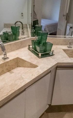 Apartamento à venda com 125m², 3 quartos e 2 vagas Apartamento à venda com 125m², 3 quartos e 2 vagasBanheiro