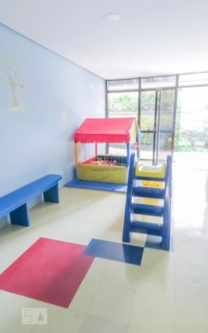Apartamento à venda com 125m², 3 quartos e 2 vagas Apartamento à venda com 125m², 3 quartos e 2 vagasBrinquedoteca