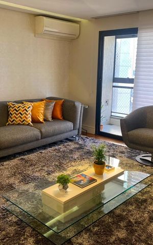 Apartamento à venda com 125m², 3 quartos e 2 vagas Apartamento à venda com 125m², 3 quartos e 2 vagasSala