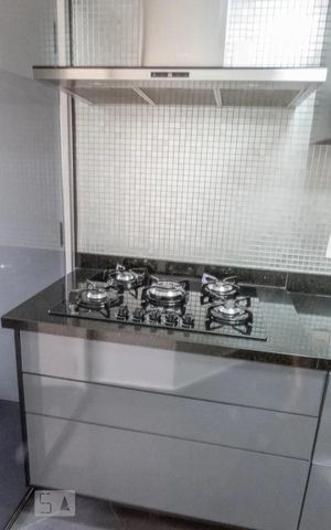 Apartamento à venda com 125m², 3 quartos e 2 vagas Apartamento à venda com 125m², 3 quartos e 2 vagasCozinha