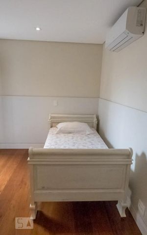 Apartamento à venda com 125m², 3 quartos e 2 vagas Apartamento à venda com 125m², 3 quartos e 2 vagasQuarto