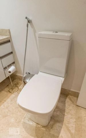 Apartamento à venda com 125m², 3 quartos e 2 vagas Apartamento à venda com 125m², 3 quartos e 2 vagasBanheiro