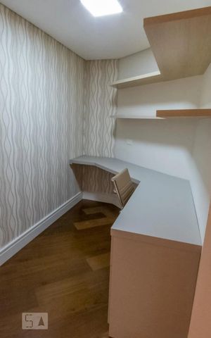Apartamento à venda com 125m², 3 quartos e 2 vagas Apartamento à venda com 125m², 3 quartos e 2 vagasQuarto