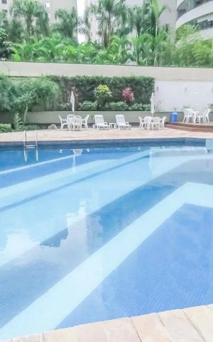 Apartamento à venda com 125m², 3 quartos e 2 vagas Apartamento à venda com 125m², 3 quartos e 2 vagasPiscina