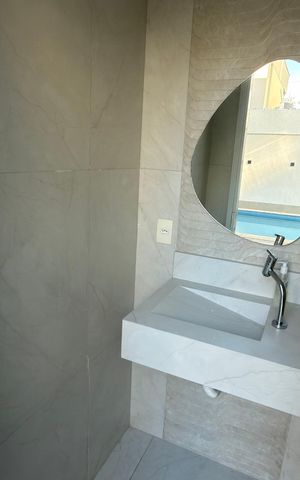 Casa de condomínio para alugar com 140m², 3 quartos e 4 vagasBanheiro