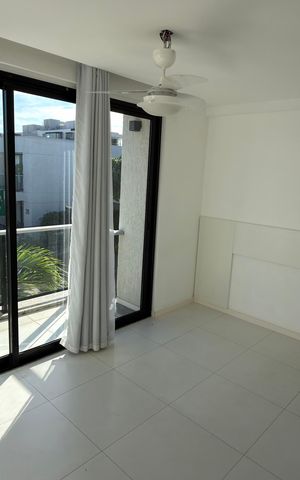 Casa de condomínio para alugar com 140m², 3 quartos e 4 vagasSala