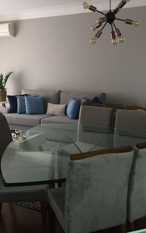 Apartamento à venda com 125m², 3 quartos e 2 vagas Apartamento à venda com 125m², 3 quartos e 2 vagasSala de Jantar