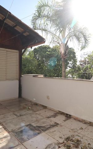 Casa para alugar com 140m², 3 quartos e 2 vagasÁrea de Serviço