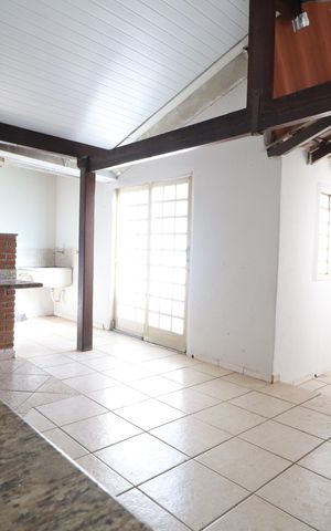 Casa para alugar com 140m², 3 quartos e 2 vagasCozinha