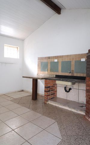 Casa para alugar com 140m², 3 quartos e 2 vagasCozinha