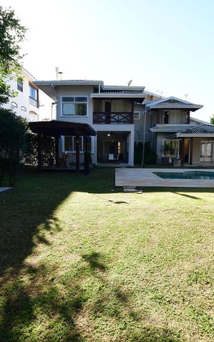 Casa de condomínio para alugar com 500m², 4 quartos e 5 vagasJardim