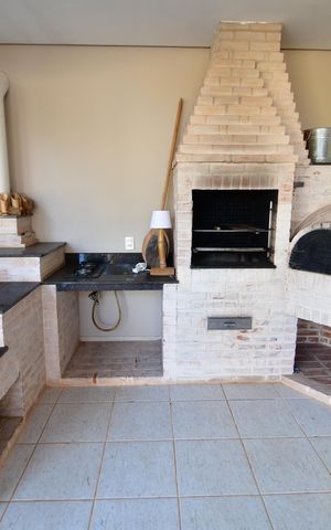 Casa de condomínio para alugar com 500m², 4 quartos e 5 vagasVaranda gourmet