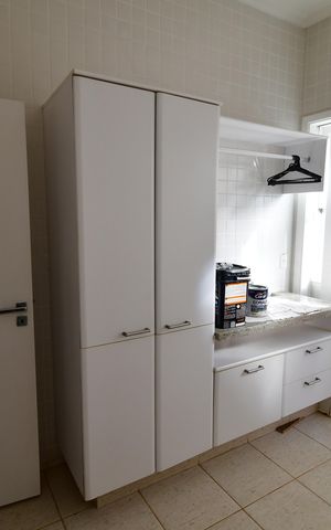 Casa de condomínio para alugar com 500m², 4 quartos e 5 vagasÁrea de Serviço