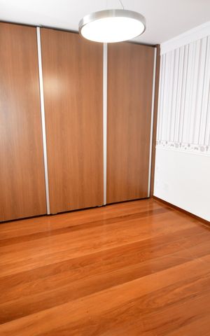 Casa de condomínio para alugar com 500m², 4 quartos e 5 vagasQuarto 1 - Suíte