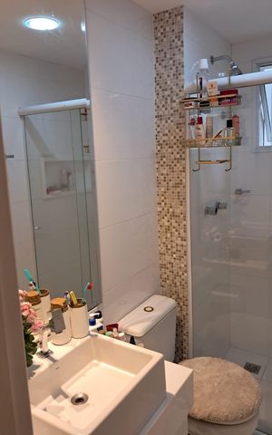 Apartamento à venda com 74m², 3 quartos e 1 vaga Apartamento à venda com 74m², 3 quartos e 1 vagaBanheiro