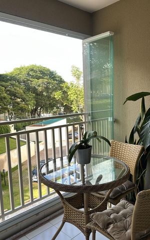Apartamento à venda com 74m², 3 quartos e 1 vaga Apartamento à venda com 74m², 3 quartos e 1 vagaVaranda