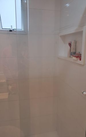 Apartamento à venda com 74m², 3 quartos e 1 vaga Apartamento à venda com 74m², 3 quartos e 1 vagaBanheiro