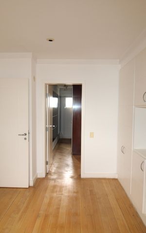 Apartamento à venda com 222m², 4 quartos e 4 vagasQuarto 3