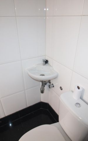 Apartamento à venda com 222m², 4 quartos e 4 vagasÁrea de Serviço - Banheiro