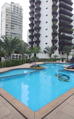 Apartamento à venda com 222m², 4 quartos e 4 vagasÁrea Comum