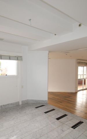 Apartamento à venda com 222m², 4 quartos e 4 vagasSala 2 