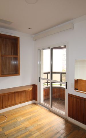 Apartamento à venda com 222m², 4 quartos e 4 vagasQuarto 1