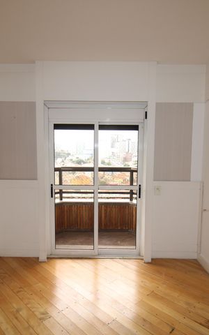 Apartamento à venda com 222m², 4 quartos e 4 vagasQuarto 5