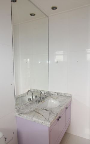 Apartamento à venda com 222m², 4 quartos e 4 vagasBanheiro 2