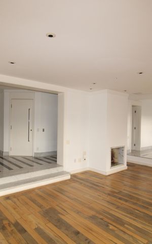 Apartamento à venda com 222m², 4 quartos e 4 vagasSala