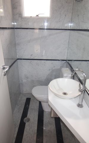 Apartamento à venda com 222m², 4 quartos e 4 vagasLavabo