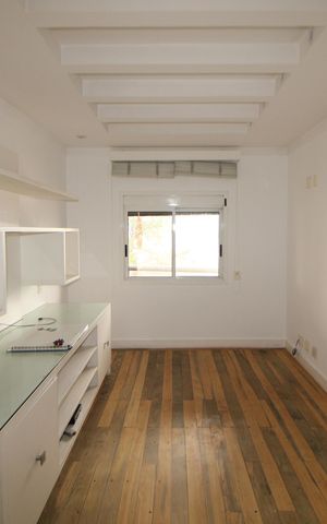 Apartamento à venda com 222m², 4 quartos e 4 vagasQuarto 2