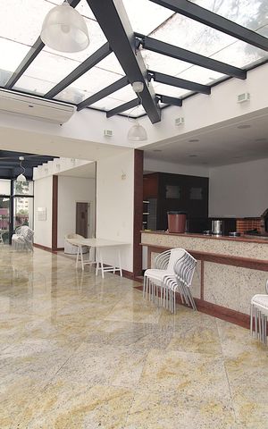 Apartamento à venda com 222m², 4 quartos e 4 vagasÁrea Comum