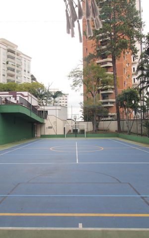 Apartamento à venda com 222m², 4 quartos e 4 vagasÁrea Comum
