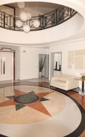 Apartamento à venda com 222m², 4 quartos e 4 vagasÁrea Comum