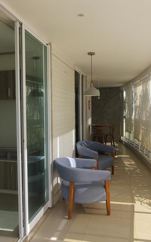 Apartamento para alugar com 101m², 2 quartos e 1 vagaVaranda