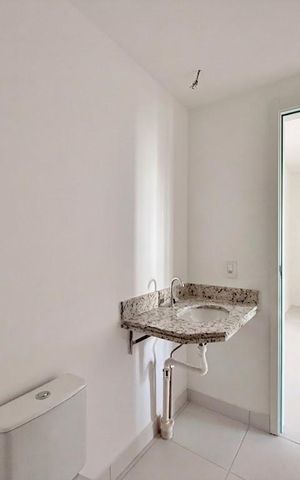 Apartamento à venda com 39m², 2 quartos e sem vaga Apartamento à venda com 39m², 2 quartos e sem vagaBanheiro