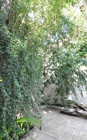 Casa à venda com 360m², 7 quartos e 4 vagasQuintal